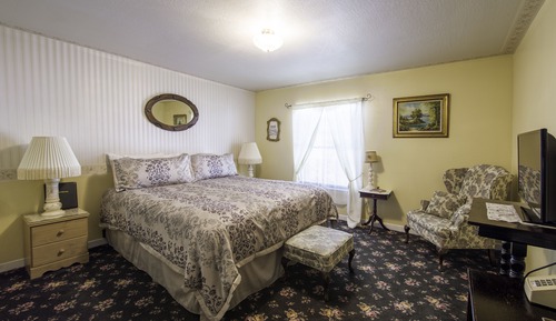 Deluxe Room, 1 Queen Bed
