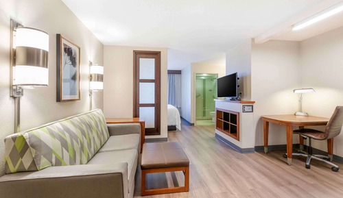 Estudio Deluxe, 1 cama de matrimonio grande con sofá cama, no fumadores, cocina básica