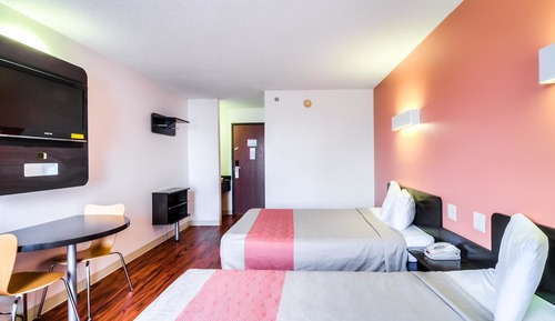 Habitación estándar, 2 camas dobles, no fumadores