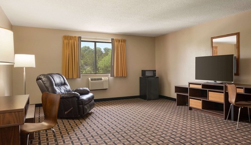 Suite, 1 cama de matrimonio grande, no fumadores (1 Bedroom Suite)