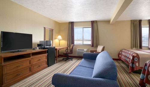 Suite estudio, 2 camas de matrimonio, no fumadores