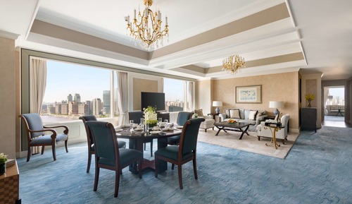 Suite (Specialty, River Wing)