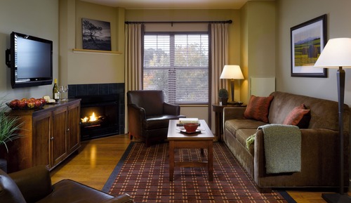 One Bedroom King Fireplace Suite