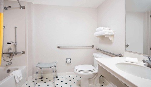 Habitación, 1 cama de matrimonio grande, no fumadores (Tub with Grab Bars)