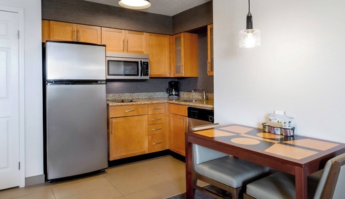 Suite, 1 habitación, no fumadores (Mobility/Hearing Accessible, Tub)