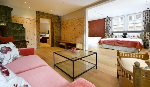 Habitación cuádruple Deluxe (Deluxe)
