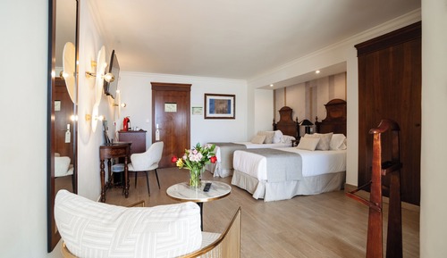 Suite junior, bañera de hidromasaje, vistas al mar (Terrace, Preferred Club)