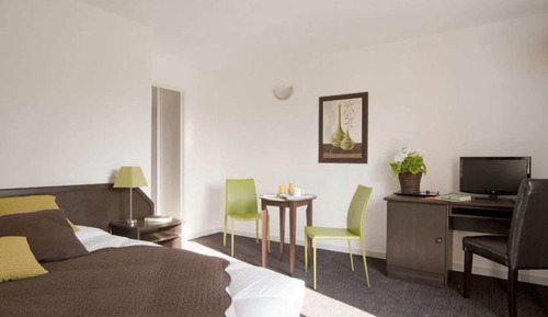 Habitación superior con 1 cama doble o 2 individuales