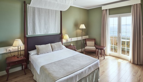 Habitación doble, balcón, vistas al mar