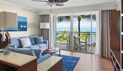 Suite, 2 habitaciones, vistas a la bahía (King/Two Full beds, Partial Bay View)