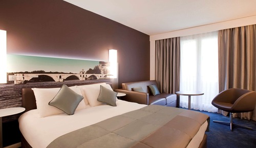 Habitación superior (1 Double Bed and 1 Single Sofa Bed)