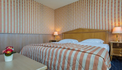 Habitación clásica doble, balcón