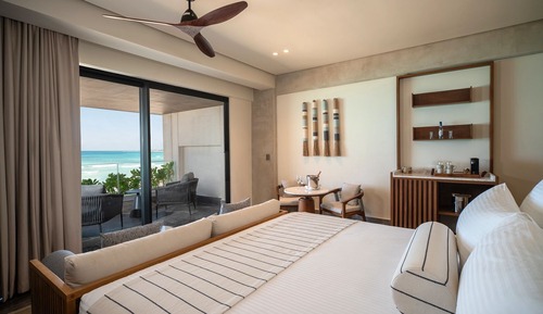 Preferred Club Lagoon View Plunge Pool Terrace King