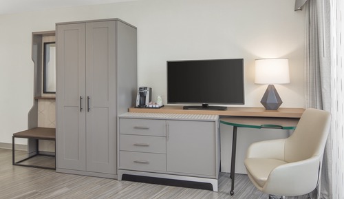 Habitación estándar, 1 cama doble, accesible para personas con discapacidad (Roll-In Shower)