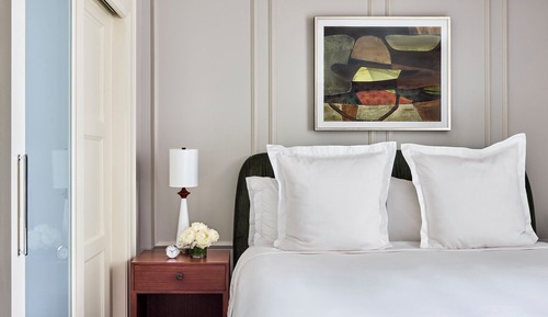 One Bedroom Courtyard View Suite