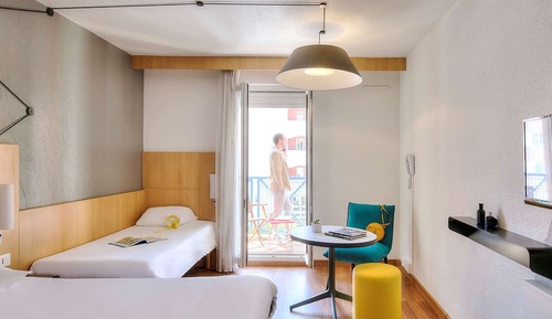 Habitación estándar doble, varias camas