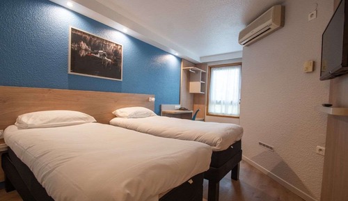 Habitación estándar con 2 camas individuales