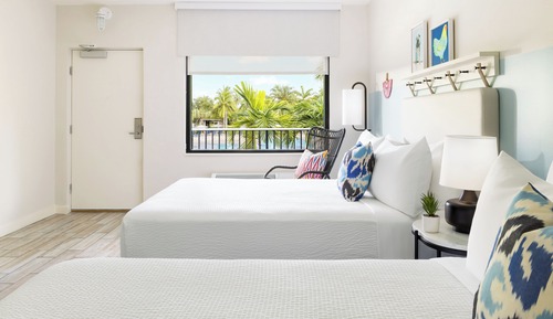 Deluxe Room, 2 Queen Beds, Pool View (Lifestyle) - Newly Renovated