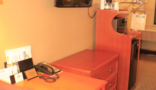 Suite estudio, no fumadores (3 Queen Beds)