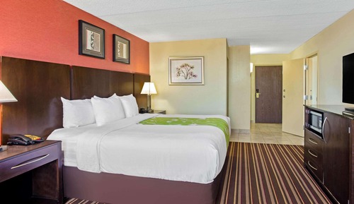 Suite Deluxe, 1 habitación, no fumadores, vistas al río (1 King Bed)
