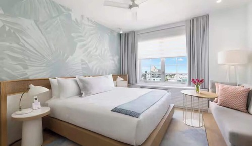 Habitación estándar, 1 cama de matrimonio grande, vistas parciales al mar