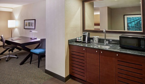 Suite, 1 habitación (Waikiki Suite, City/Mountain View)