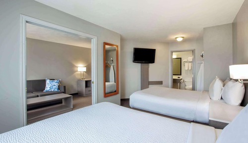 Suite, 2 camas de matrimonio, no fumadores (One-Bedroom)
