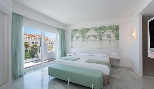 Suite junior, vistas al mar (Superior)