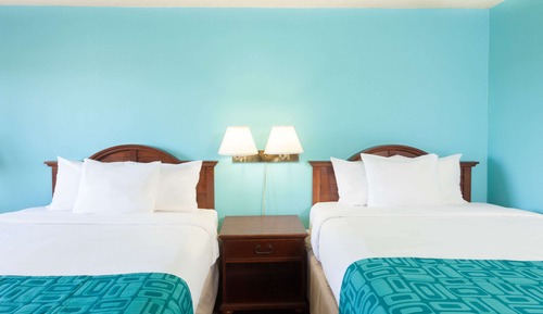 Habitación estándar, 2 camas de matrimonio, frigorífico