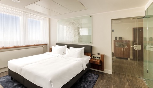 Suite (Heaven)
