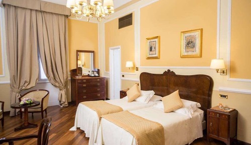 Habitación Deluxe con 1 cama doble o 2 individuales