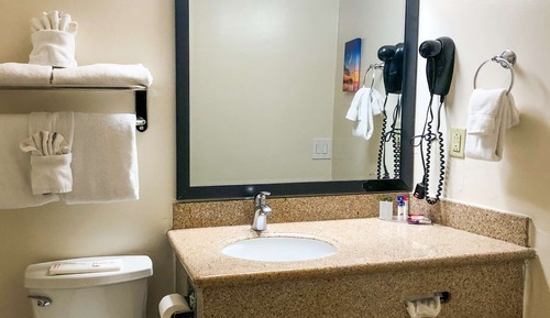 Habitación, 2 camas de matrimonio, accesible para personas con discapacidad, no fumadores (No A/C)