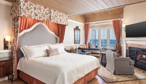 Habitación, 1 cama de matrimonio grande, chimenea, vistas al mar