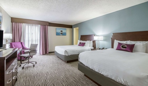 Suite, 2 Queen Beds, Non Smoking