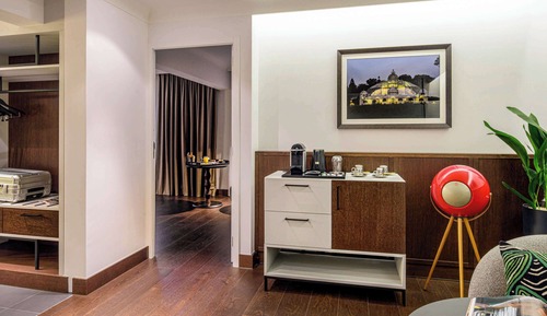 Suite, 1 cama de matrimonio grande, vistas al jardín (Botanic)