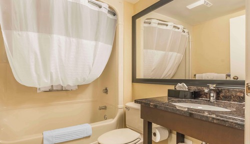 Habitación estándar, 2 camas dobles, no fumadores, planta baja