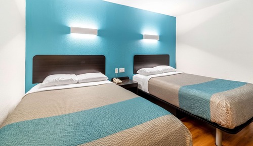 Habitación estándar, 2 camas de matrimonio, no fumadores