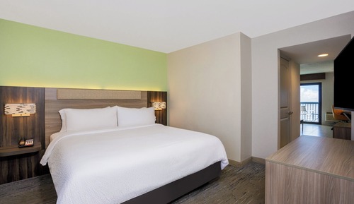 Suite, 1 habitación, balcón, frente al mar (Low Floor)