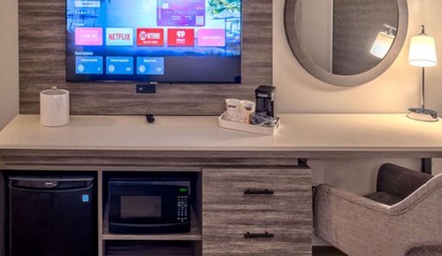 Habitación, 2 camas de matrimonio, frigorífico y microondas