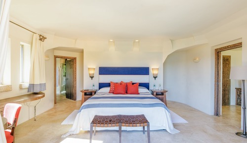 Suite (Pool Suite)