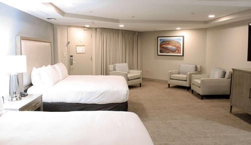 Suite, varias camas (2 KNG SALON SUITE INTERIOR)
