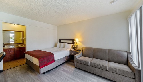 Habitación estándar, 1 cama de matrimonio con sofá cama