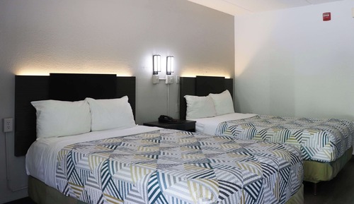 Habitación Deluxe, 2 camas dobles, accesible para personas con discapacidad, no fumadores