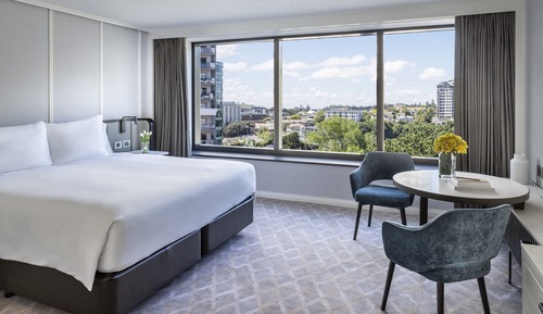 Habitación Premier, 1 cama de matrimonio grande, cocina básica (Skyline, Pinnacle Tower)