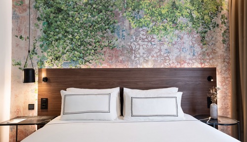 Melia Room