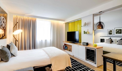 Apartamento superior, 1 cama doble (View of Bercy Arena)
