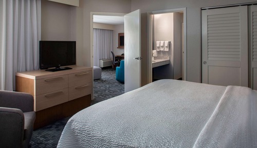 Suite, 1 cama de matrimonio grande con sofá cama