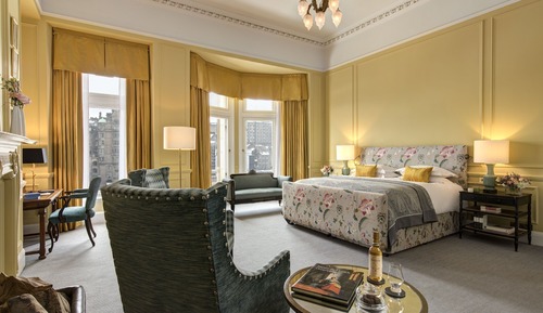 Suite (Scone and Crombie)
