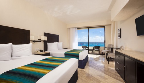 Habitación estándar, 2 camas dobles, vistas al mar