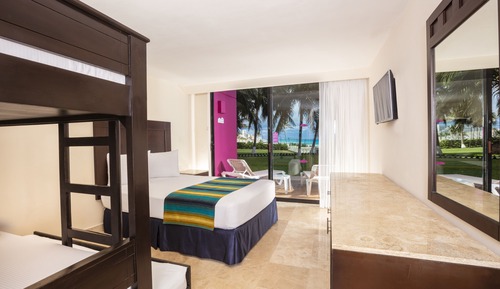 Family Suite Paradise
